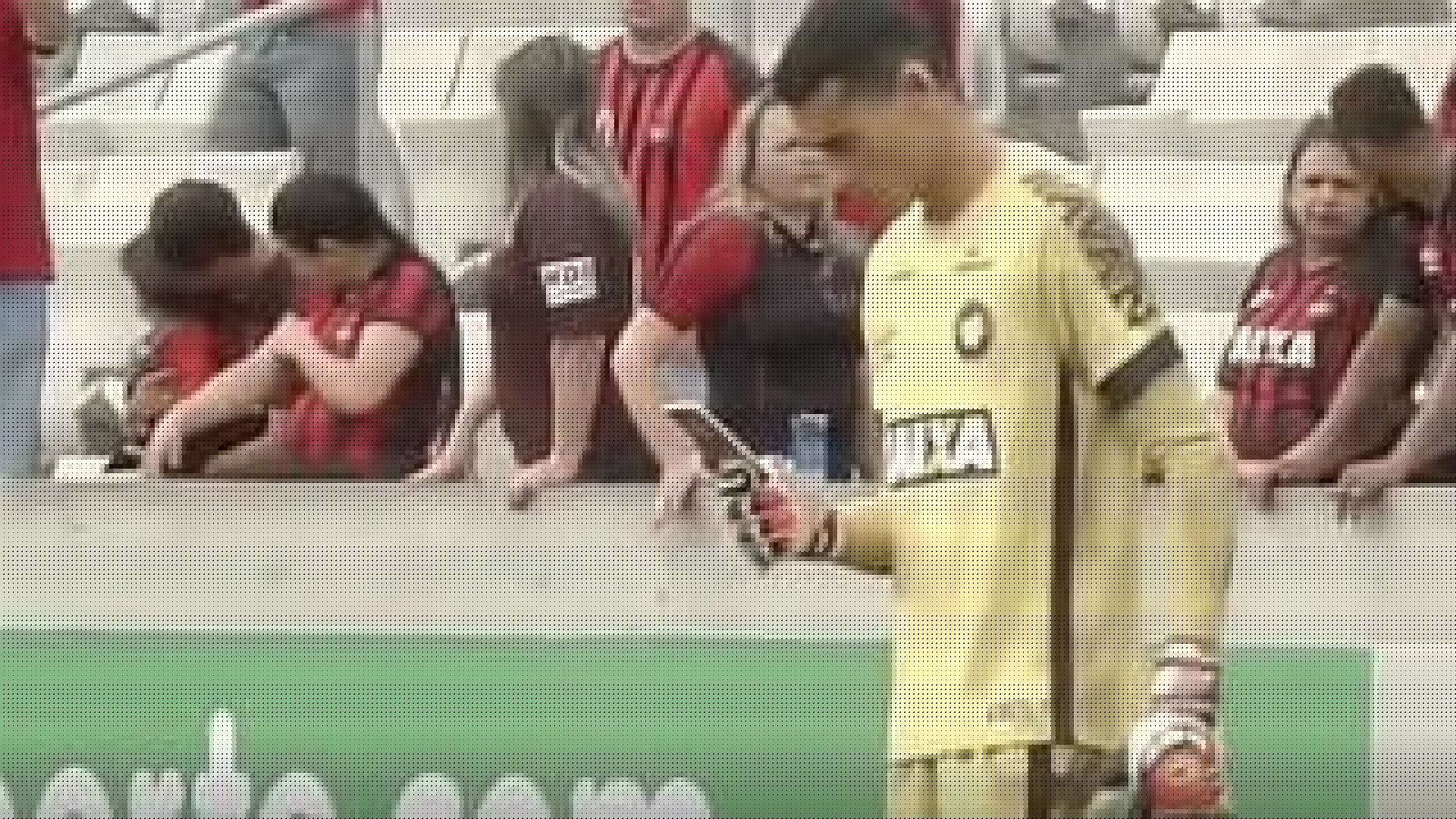 Santos picked up his phone moments before the start of Sunday's Brazilian Serie A game and took care of what had to be a very serious situation.